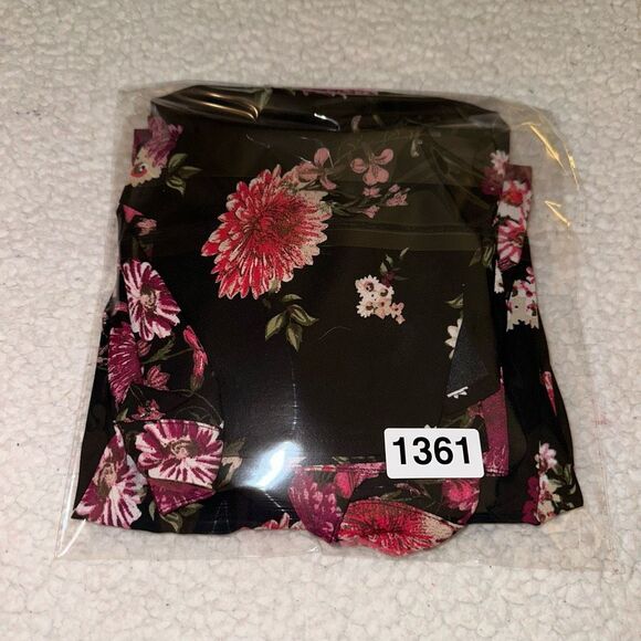 Kut from the Kloth Women’s Black Pink Floral Button Blouse Size Small EUC - Picture 12 of 12